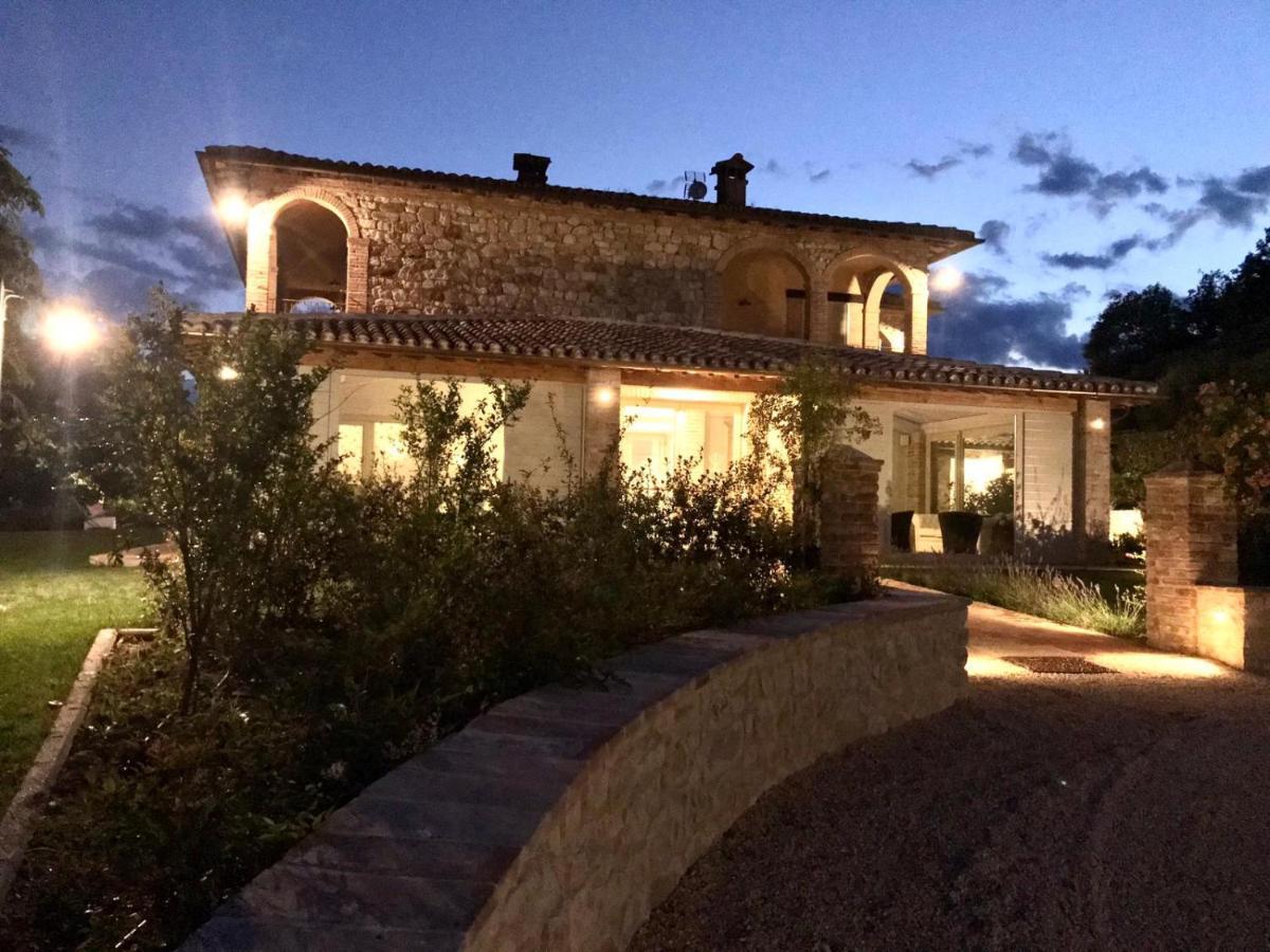 Agriturismo Fattoria Di Monticello San Venanzo Exterior photo